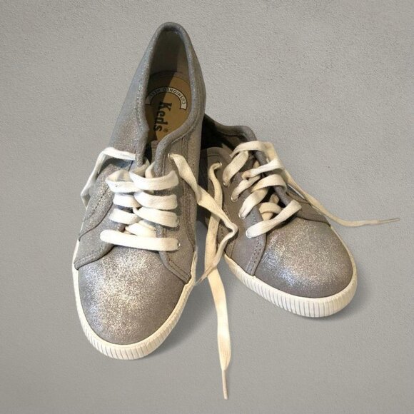 Keds Sneakers Grey Silver Slightly Sparkly Lace Up (7) - Picture 1 of 8